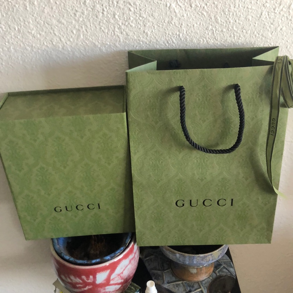 Gift box and shopping bag, and the ribbon.